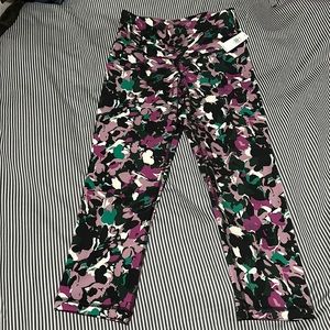 NWT old navy active leggings size small